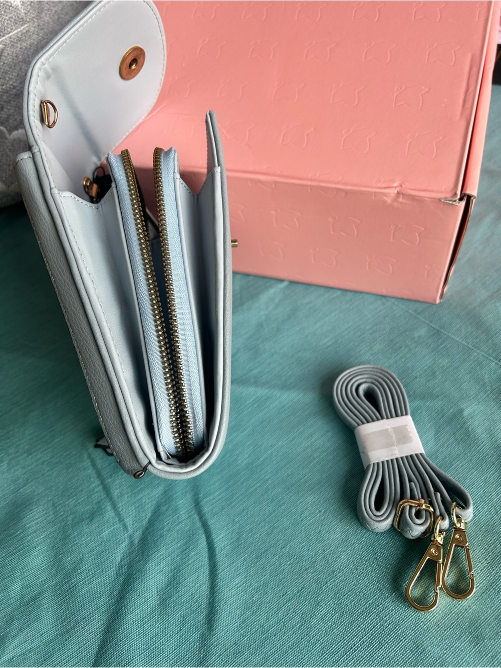 Light Blue Crossbody Wallet with Detachable Strap